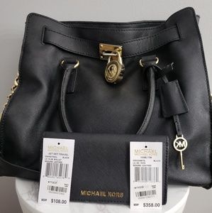 Michael Kors Handbag with matching Wallet